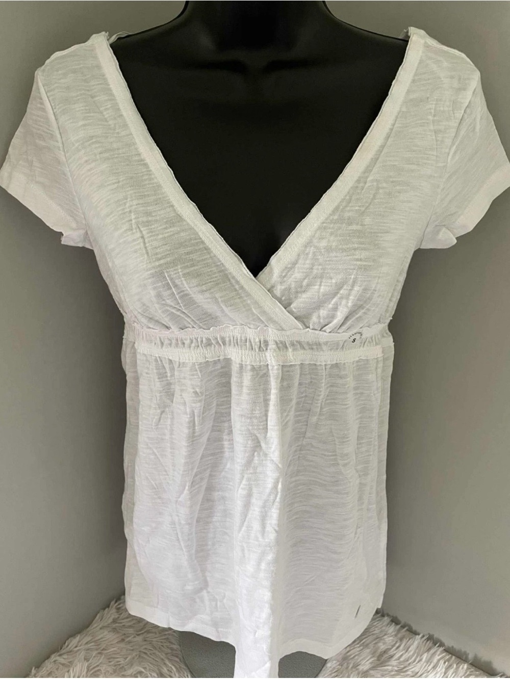 NWT Y2K AEROPOSTALE SS Babydoll Embroidered Logo Shirt (White) Junior/Women